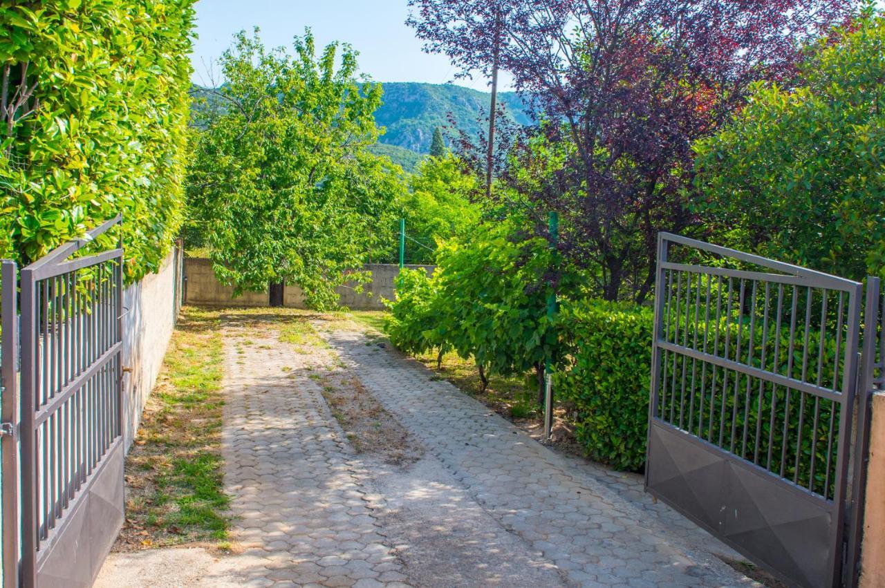 Holiday Home Narona Mostar Exterior photo