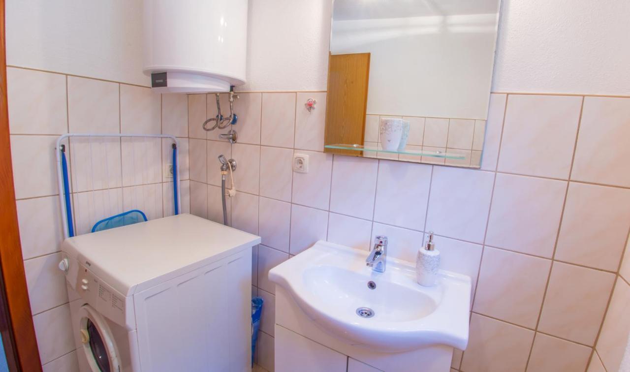 Holiday Home Narona Mostar Exterior photo